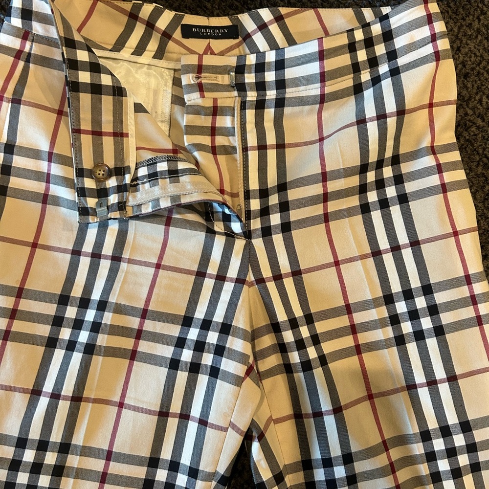 Burberry London Plaid Trousers in Cream and Black